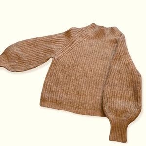 Catherine Malandrino sweater Khaki w/poof sleeve